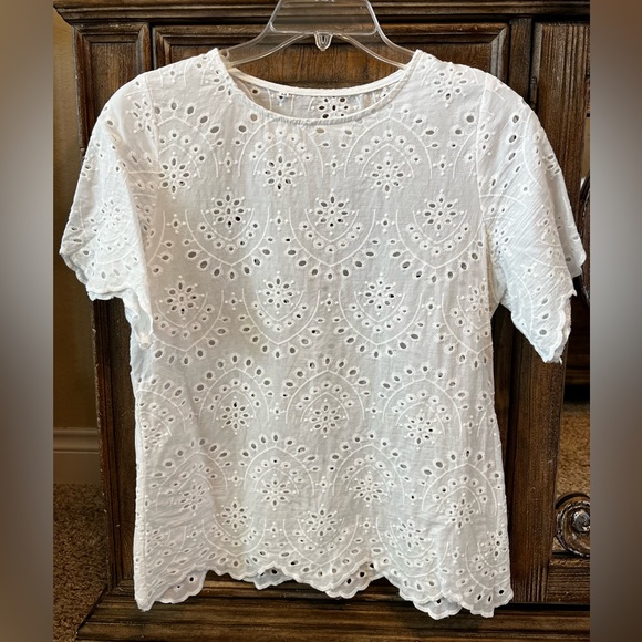 Amazon Tops - NWOT White eyelet lace scalloped short sleeve blouse Sz M Spring Easter summer